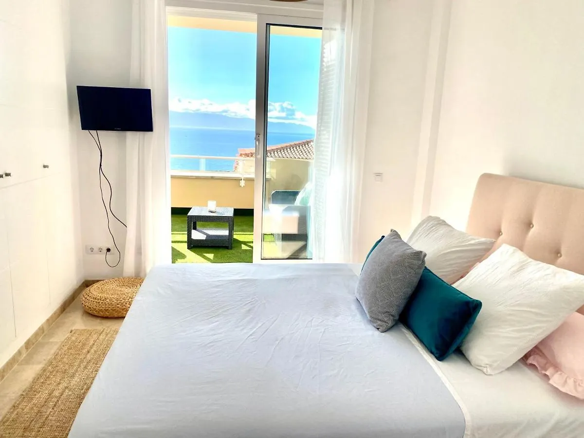Los Gigantes Ocean View Apartment Puerto de Santiago  España
